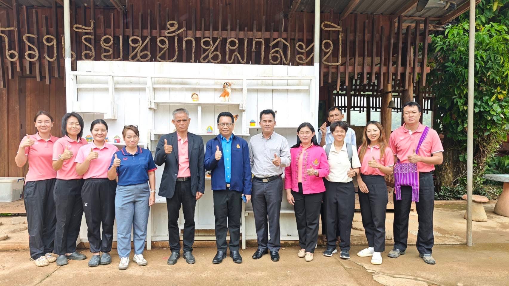 สพป.เชียงใหม่ เขต 6 ลงพื้นที่สำรวจความเสียหายโรงดรียนที่ได้รับผลกระทบจากภัยธรรมชาติ กรณีเหตุประสบภัยฯ ของโรงเรียนบ้านผาละปิ